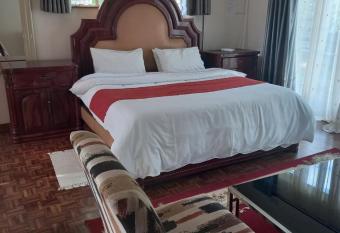 Las Palmas Guest House has Balcony rooms