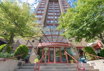 Ywca Hotel Vancouver allows 18 year olds to book a room