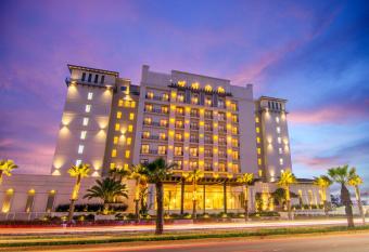 Torre Lucerna Hotel Ensenada allows 18 year olds to book a room