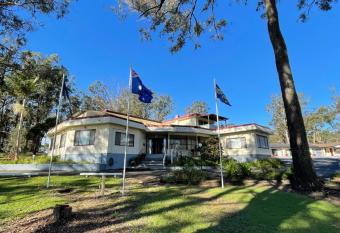 Kempsey Powerhouse Motel allows 18 year olds to book a room