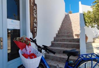 Agnanti Hotel has Balcony rooms