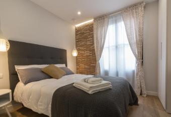 Apartamento con vistas a la catedral has Balcony rooms