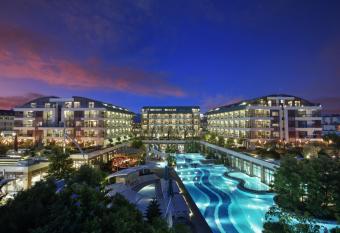 Blue Side Only Adult 16 allows 18 year olds to book a room