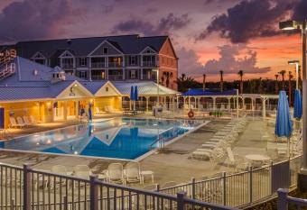 Holiday Inn Club Vacations Orlando Breeze Resort has Balcony rooms
