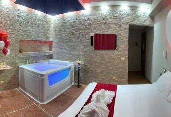 Cleopatra has Balcony rooms