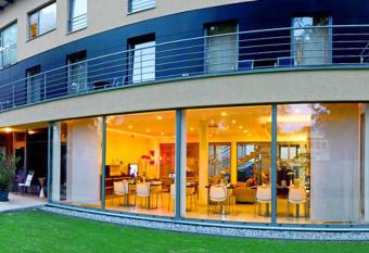 Hotel Villa Bianca allows 18 year olds to book a room