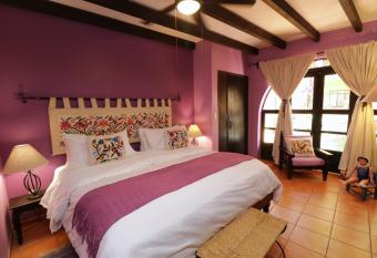 Casa Mia Suites allows 18 year olds to book a room