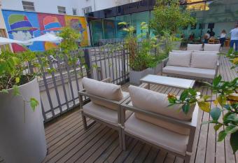 Cassa Lepage Art Hotel Buenos Aires allows 18 year olds to book a room