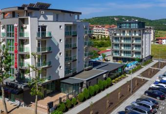 Sveti Dimitar Hotel has Balcony rooms