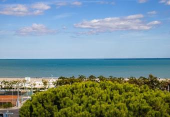 Hotel Stella has Balcony rooms
