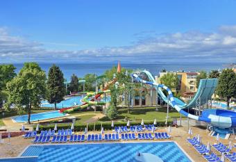 Sol Nessebar Mare All Inclusive has Balcony rooms