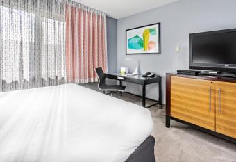 Inn at Seaside allows 18 year olds to book a room