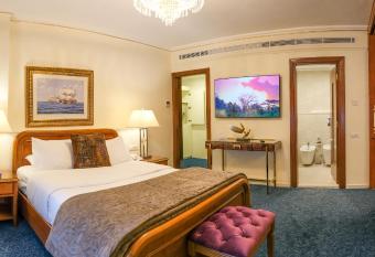 Amman International Hotel allows 18 year olds to book a room