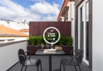 Downtown Funchal Apartments by An Island Apart allows 18 year olds to book a room