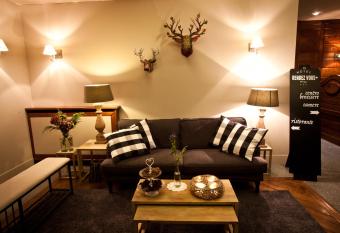 Hotel Rendez Vous has Balcony rooms