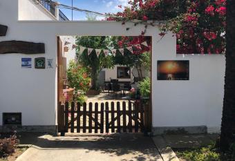 Lo Segador has Balcony rooms