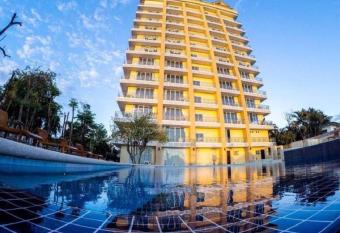 Continental Plaza Vientiane has Balcony rooms