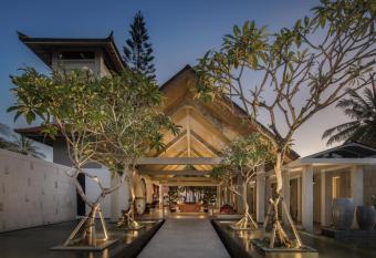 Umadewi Surf & Retreat allows 18 year olds to book a room