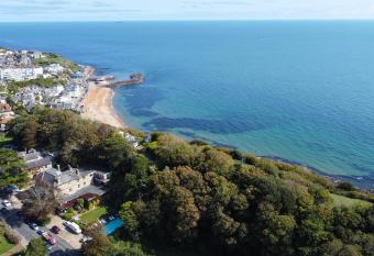 The Eversley B&B allows 18 year olds to book a room