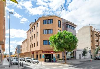 Hotel Rostits allows 18 year olds to book a room