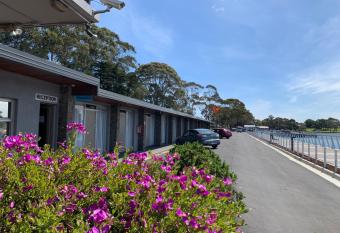 The Waterfront Wynyard allows 18 year olds to book a room