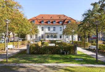 Hotel Axel Springer allows 18 year olds to book a room