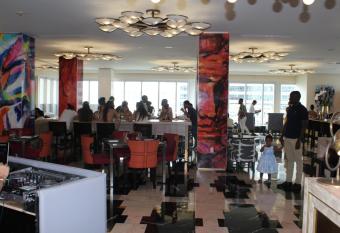 Luxury 5star Condo at 34th floor Icon Brickell 1 bed one bath has rooms with a private hot tub