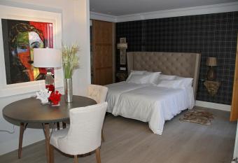 Principia Suites allows 18 year olds to book a room