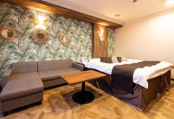 Mie Loco Garden (Adult Only) has Smoking rooms