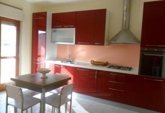 Appartamento Sacro Cuore has Balcony rooms