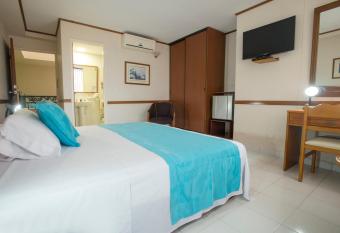 Hotel Principe allows 18 year olds to book a room