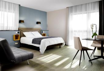 One Loft Appart has Balcony rooms