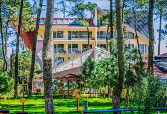 Villa ReTa Hotel & SPA has Balcony rooms