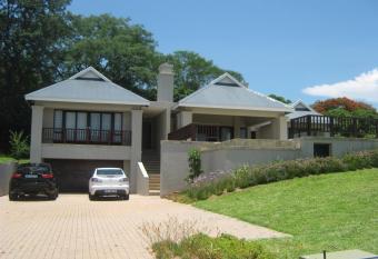 Hoyohoyo Hazyview View Villas has Balcony rooms