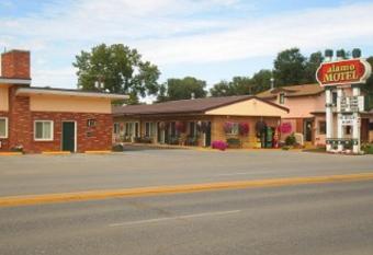 Alamo Motel allows 18 year olds to book a room