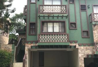 Crosswind Deux Pointe Tagaytay allows 18 year olds to book a room