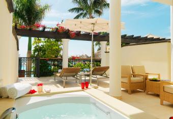 Red Level at Gran Melia Palacio de Isora - Adults Only allows 18 year olds to book a room