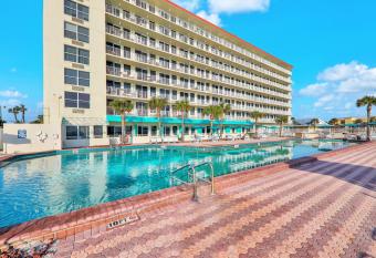 Harbour Beach Resort has Balcony rooms