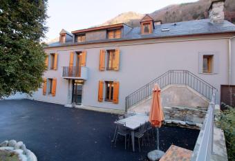 Maison de 4 chambres avec jardin clos et wifi a Cauterets a 2 km des pistes has Balcony rooms