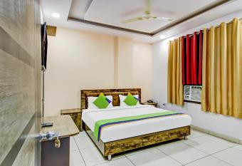 Treebo Trend Sunrise By City Culture allows 18 year olds to book a room