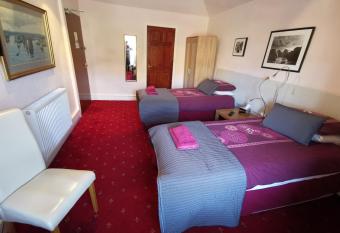 St Ronan s Hotel allows 18 year olds to book a room