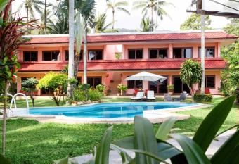 Marco Polo Resort & Restaurant has Balcony rooms