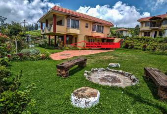 NestCoonoor has Balcony rooms