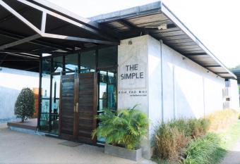 The Simple Koh Yao Noi allows 18 year olds to book a room