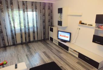 Sophia Apartament has Balcony rooms