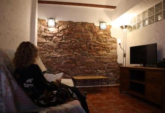 LA COVETA - Aptos. Vilapart allows 18 year olds to book a room