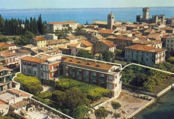 Hotel Giardino allows 18 year olds to book a room