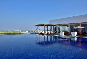 Marriott Executive Apartments Hyderabad has Balcony rooms