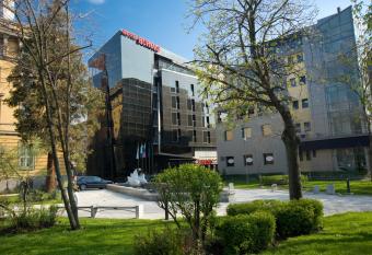 Hotel Burgas has Balcony rooms
