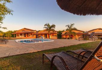 Rancho da Cacha  a Pousada allows 18 year olds to book a room